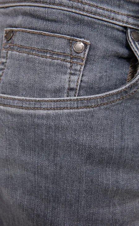 Men's straight fit jeans