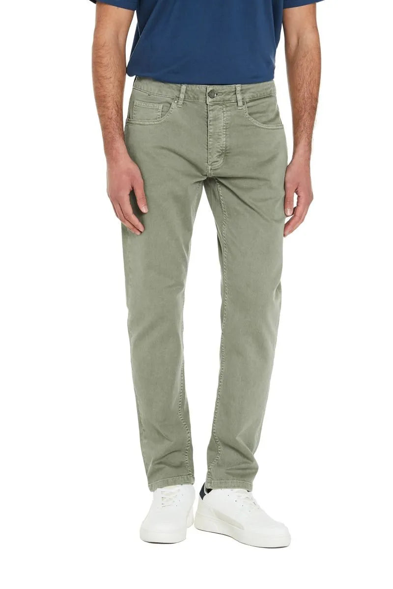 Men's green relaxed fit jeans