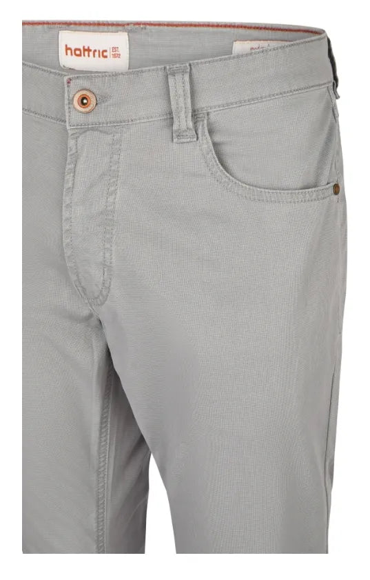 Men's slim fit cotton jeans