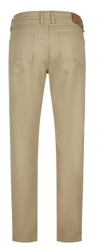 Men's slim fit cotton jeans