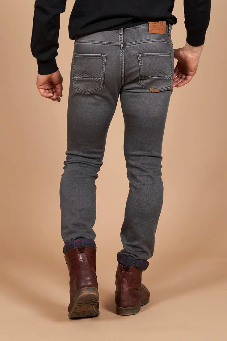 Men's slim fit jeans