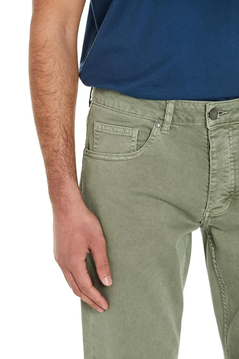 Men's green relaxed fit jeans