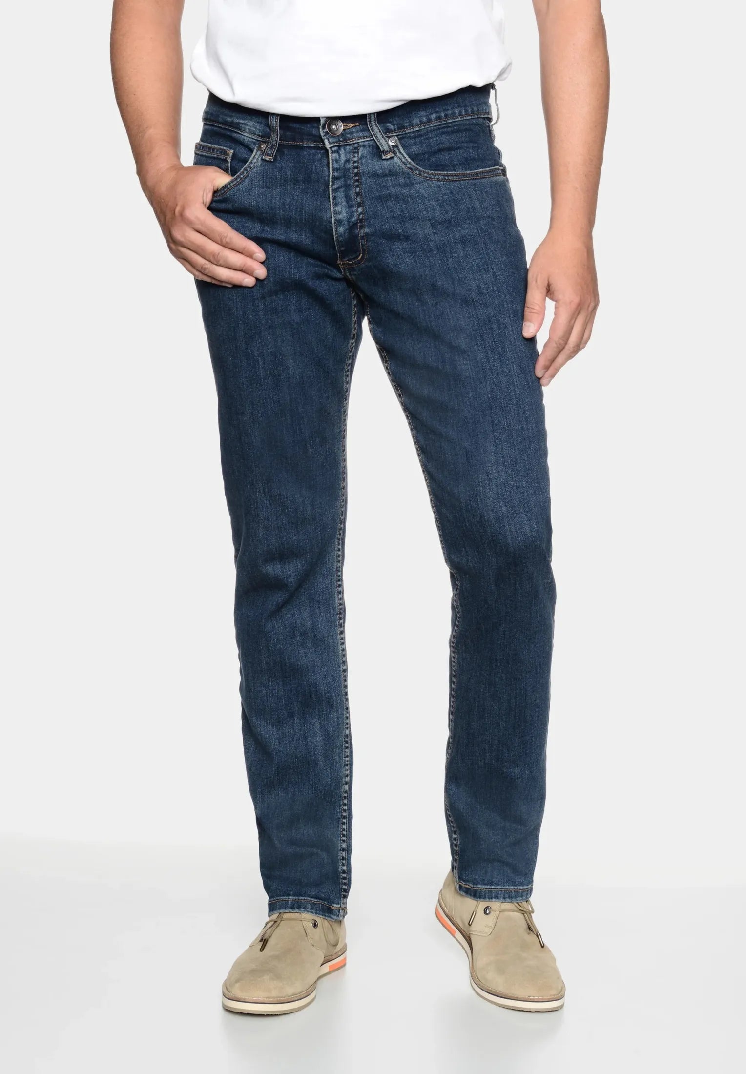 Men's straight fit jeans